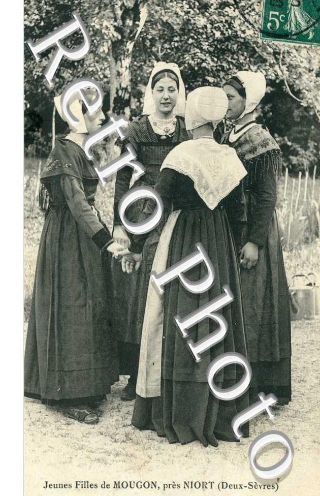 Jeunes Filles de Mougon
