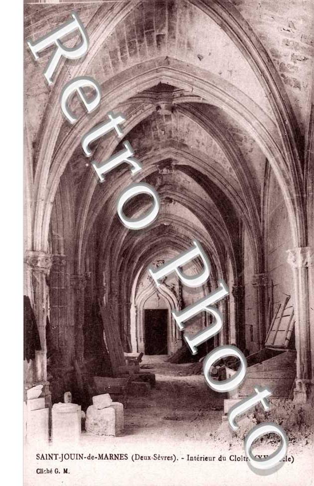 Intérieur du Cloitre