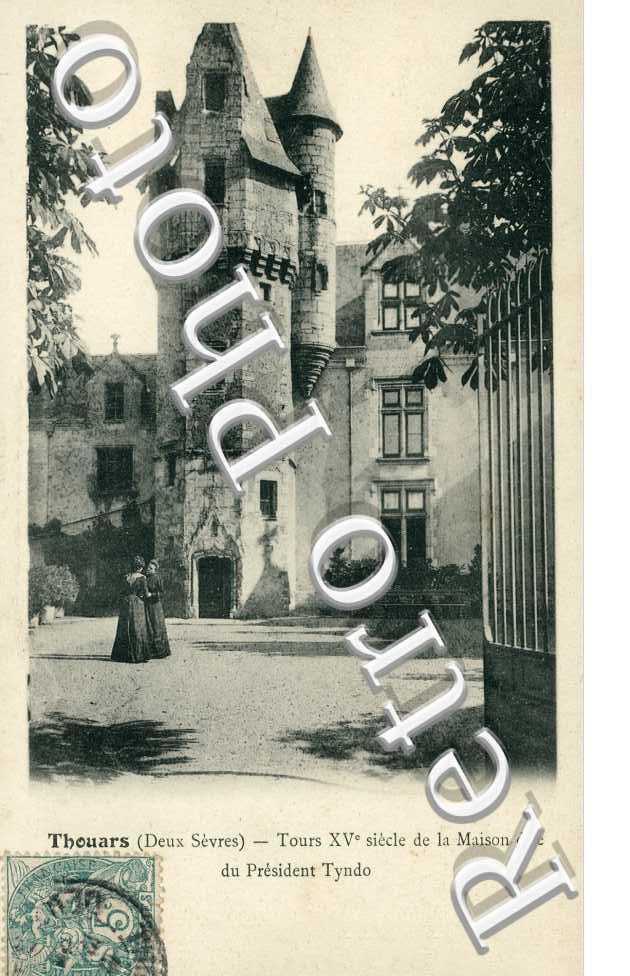 la Tour du XVeme siecle de la Maison dite du President Tyndo