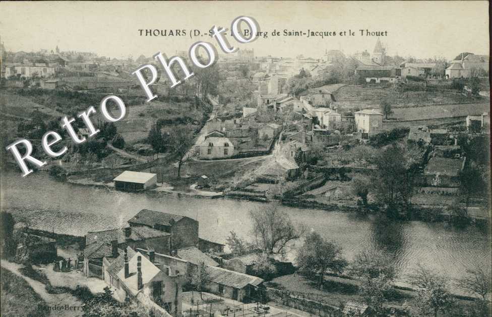 le Bourg de Saint-Jacques et le Thouet