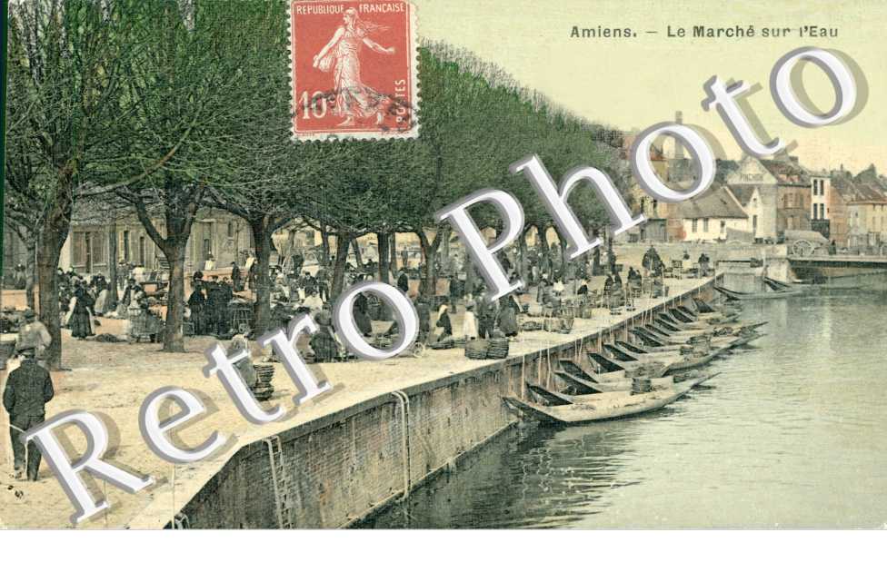 Le Marche sur l'eau