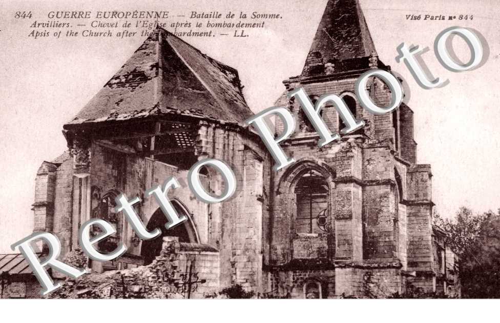 Chevet de l'Eglise apres le bombardement