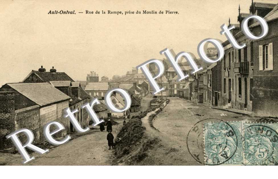 Rue de la Rampe prise du Moulin de Pierre