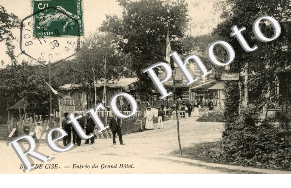 Bois de Cise - Entree du Grand Hotel