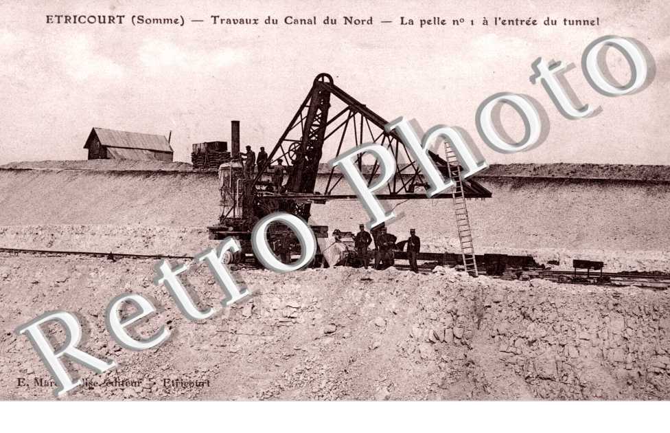travaux du canal du nord - la pelle n° 1 a l'entree du tunnel