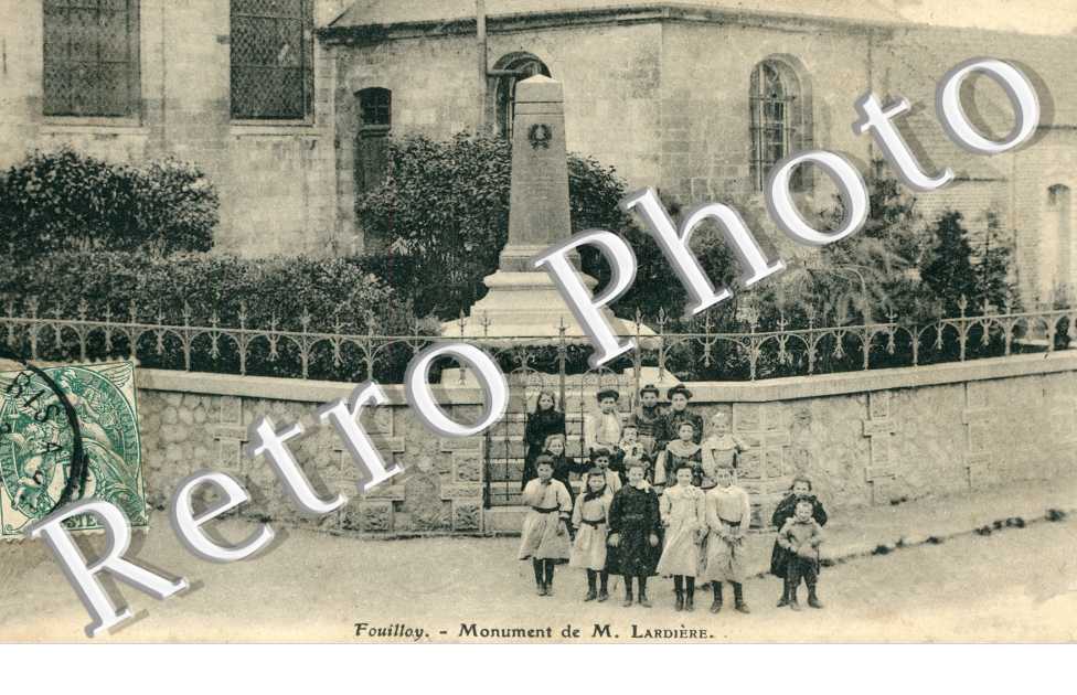 Monument de Monsieur Lardiere