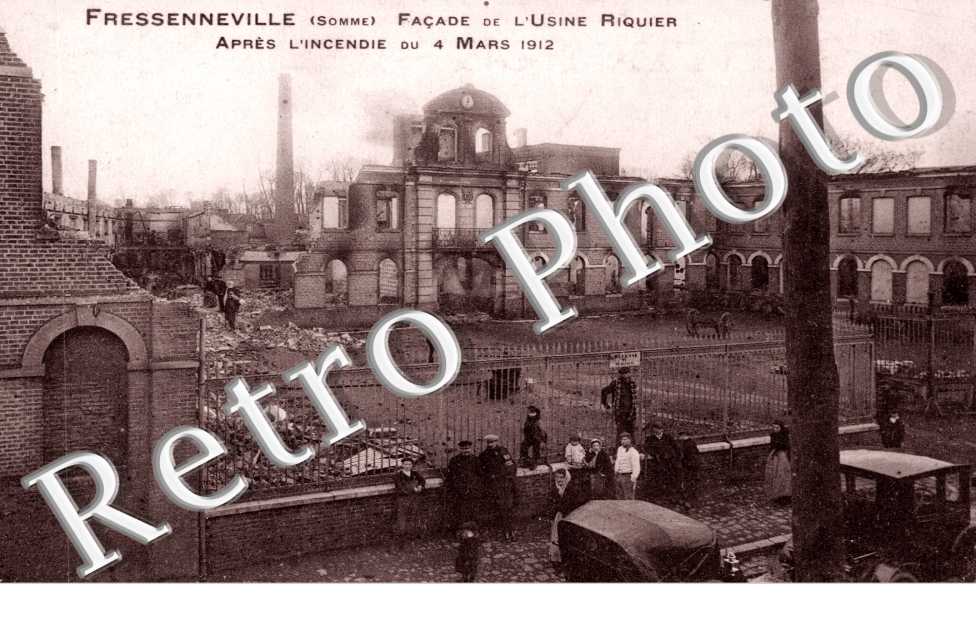 la Facade de l'Usine Riquier apres l'Incendie du 4 mars 1912