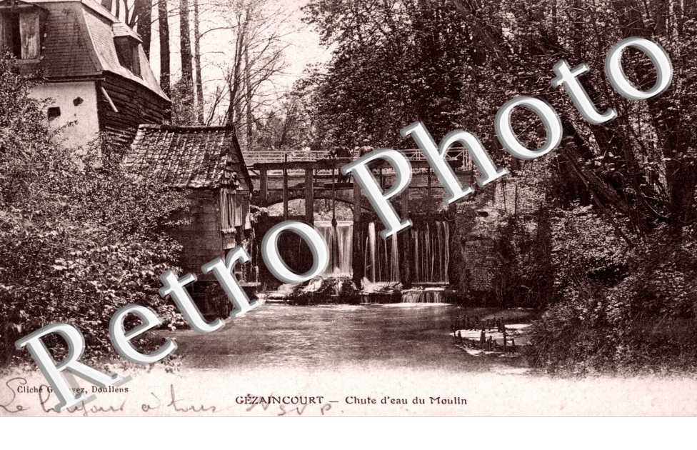 chute d'eau du moulin