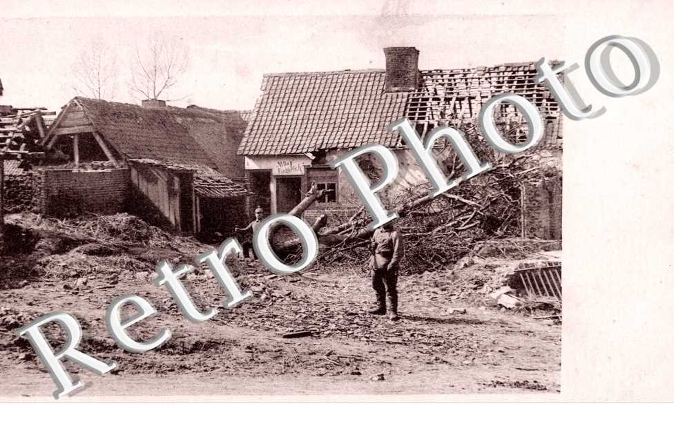 (le village detruit)