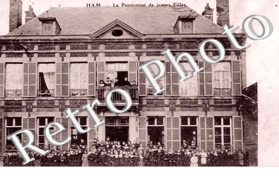 Le Pensionnat de Jeunes Filles