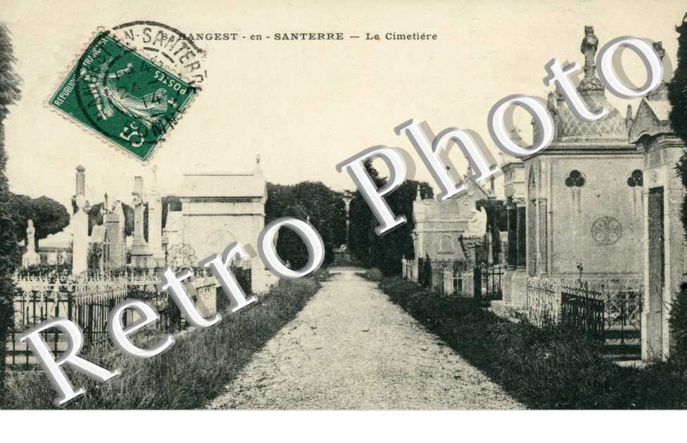 Le Cimetiere