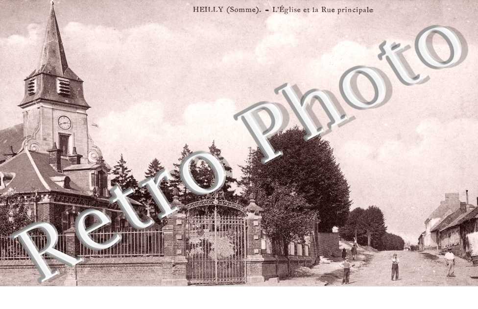 L'Eglise et la Rue Principale