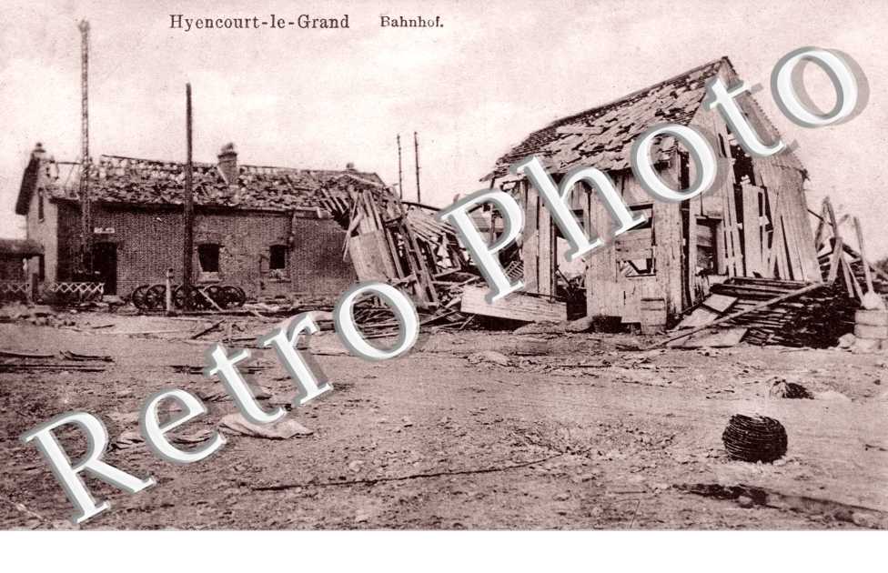 Bahnhof - Gare en ruines