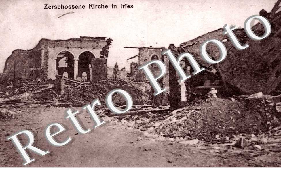 Zerschossene Kirche