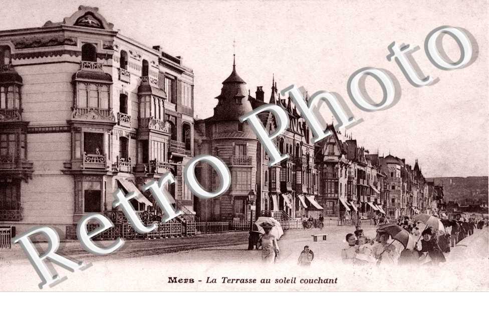 la Terrasse au soleil couchant