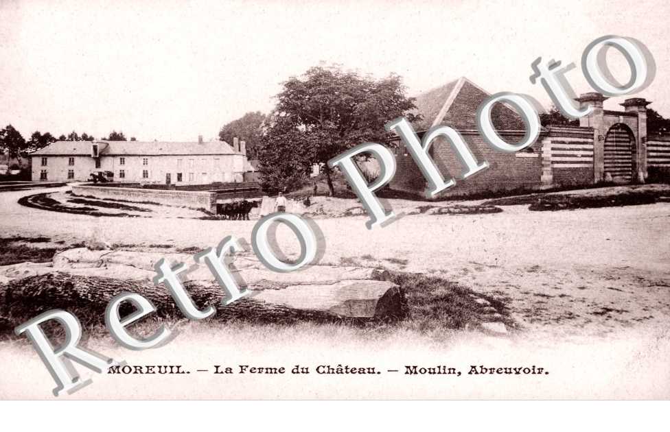 la Ferme du Chateau, le Moulin et l'Abreuvoir