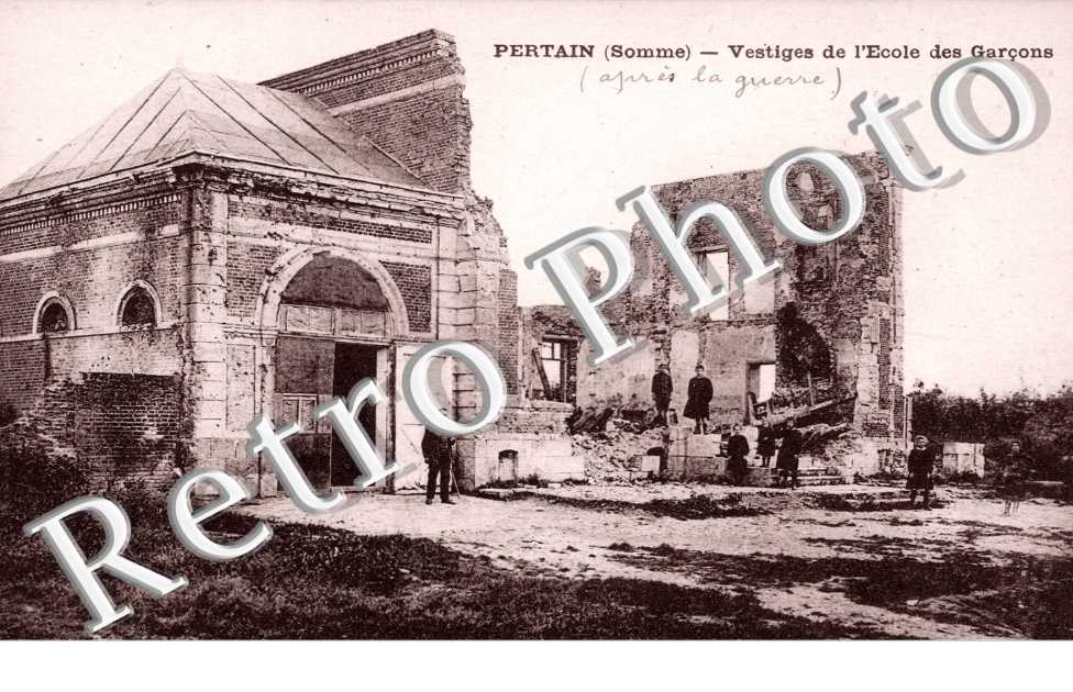 vestiges de l'ecole des garcons
