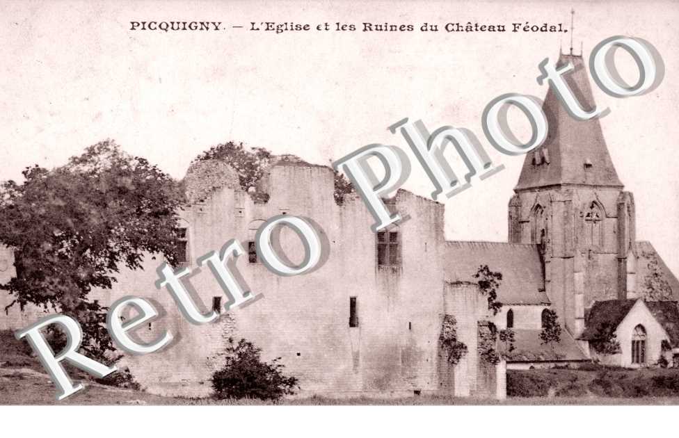 l'eglise et les ruines du Chateau Feodal