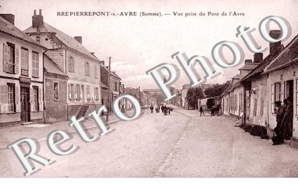 Vue prise du Pont de l'Avre