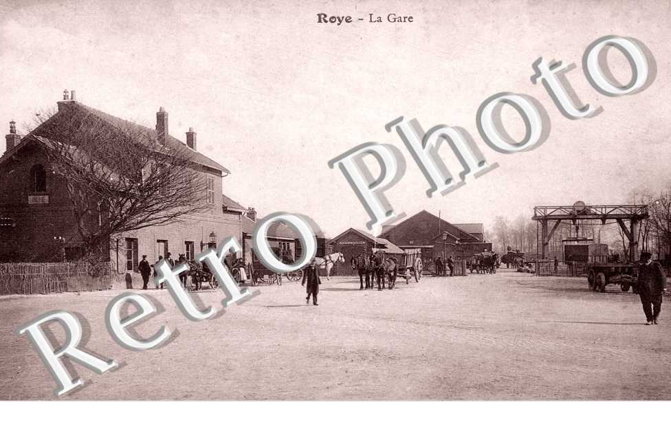 La gare - attelage de chevaux (caleche)