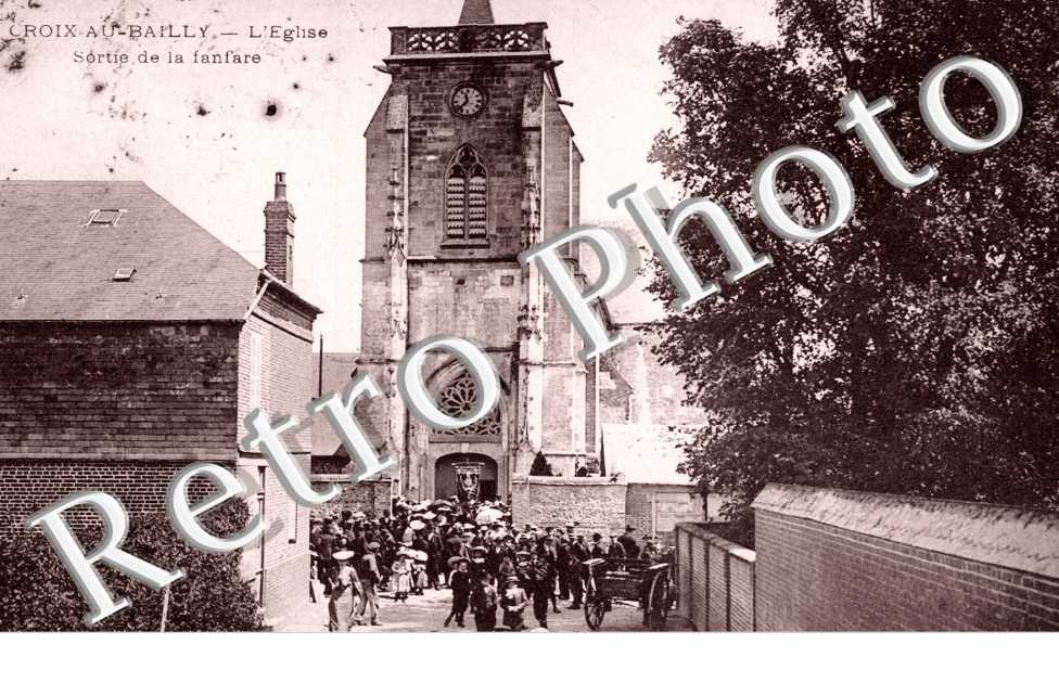 l'Eglise, Sortie de la Fanfare
