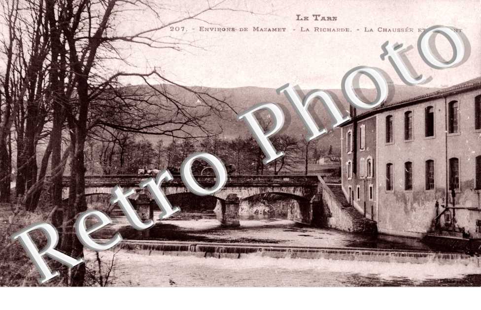 LA RICHARDE LA CHAUSSEE ET LE PONT 