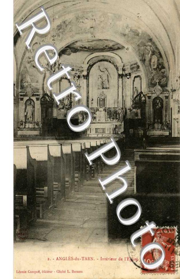 Interieur de l'eglise
