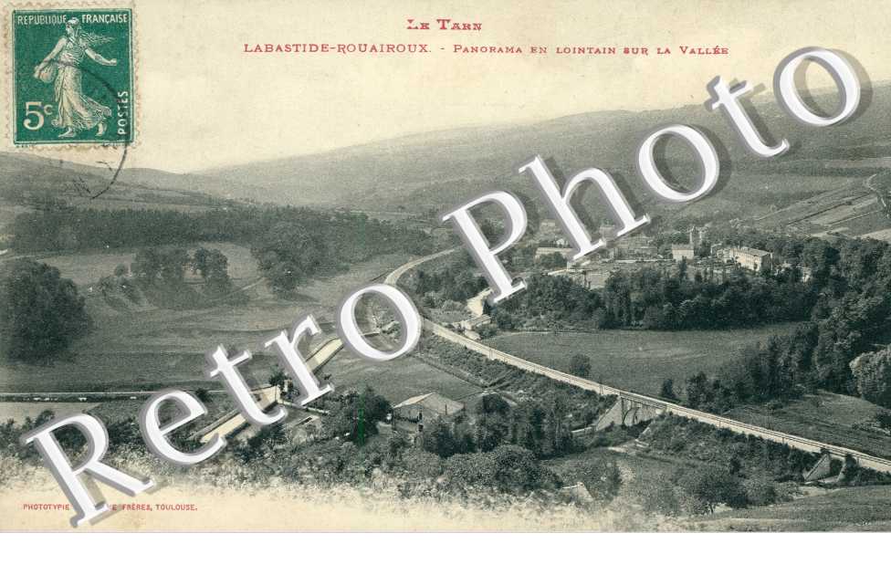 Panorama en lointain sur la Vallee