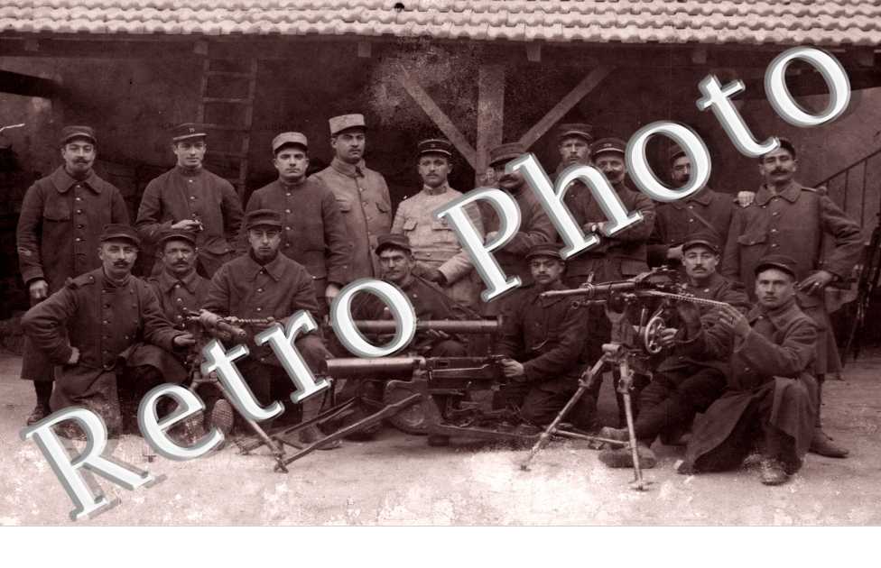 Un Groupe de Militaires