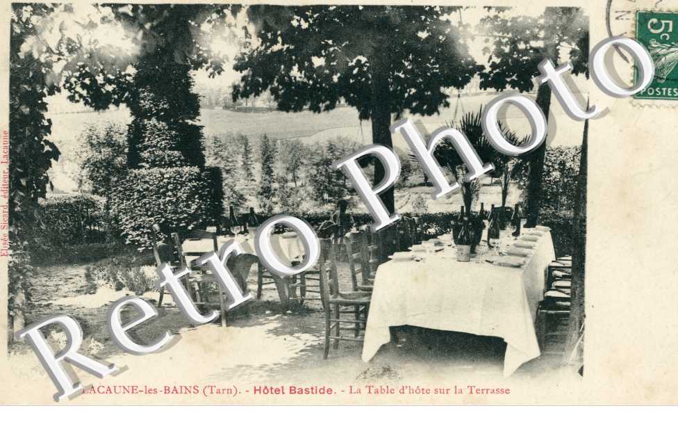 Hotel bastide - table d'hote sur la terrasse