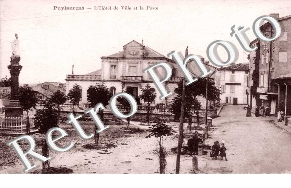 Hotel de ville et la poste