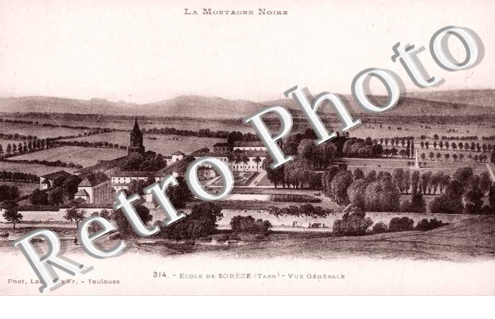 Vue generale de l'Ecole