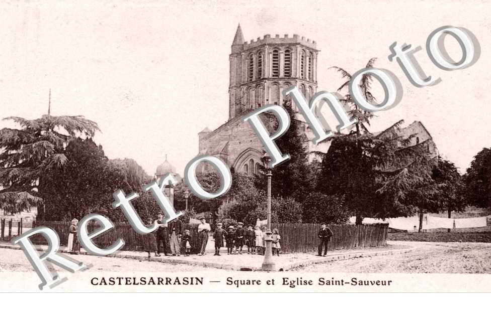 le Square et l'Eglise Saint-Sauveur