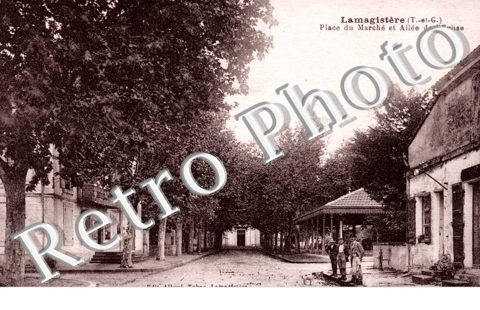 Place du Marche et Allee de l'Eglise