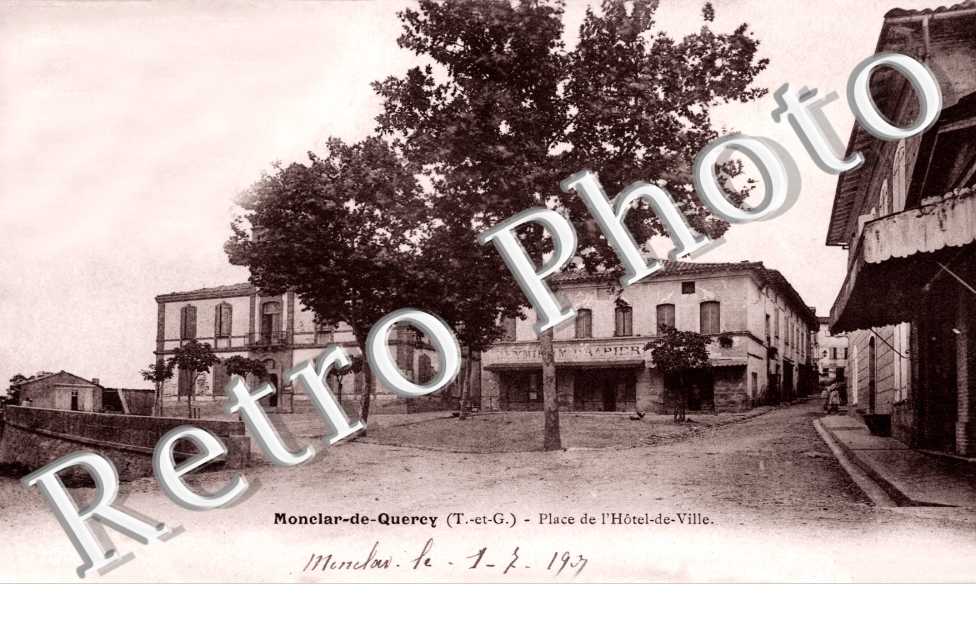 Place de l'Hotel de Ville