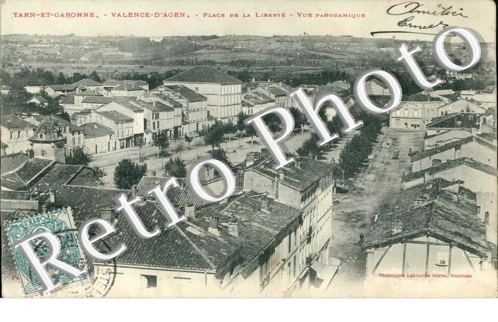 la Place de la Liberte, Vue Panoramique