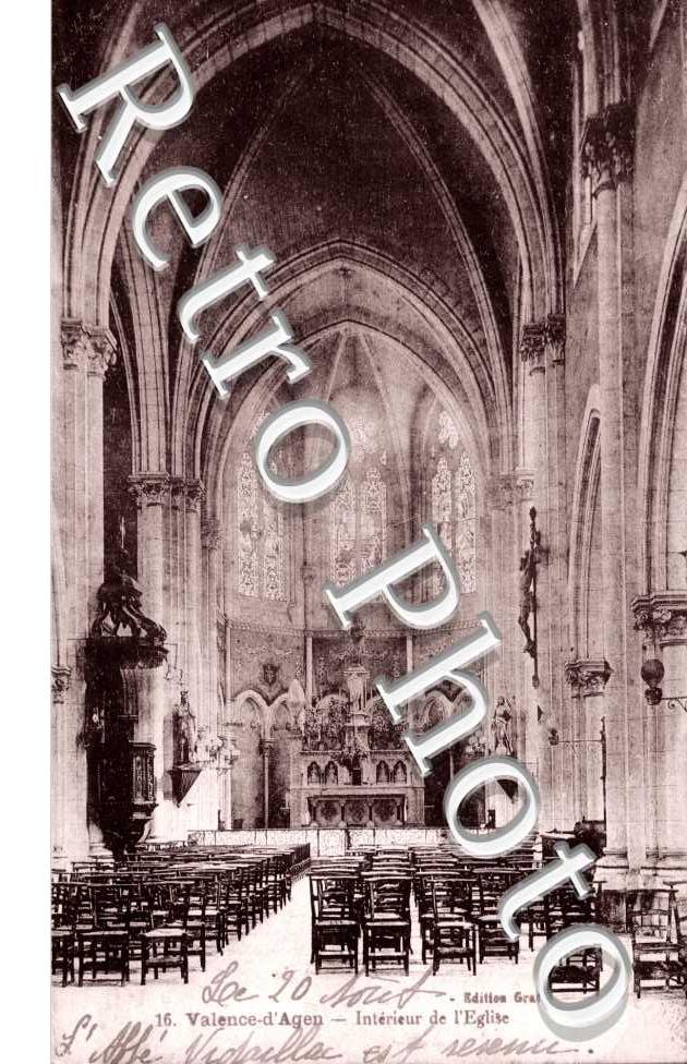 Interieur de l'Eglise