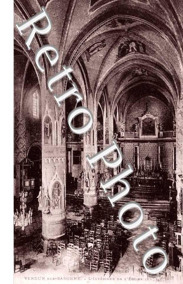 Interieur de l'eglise