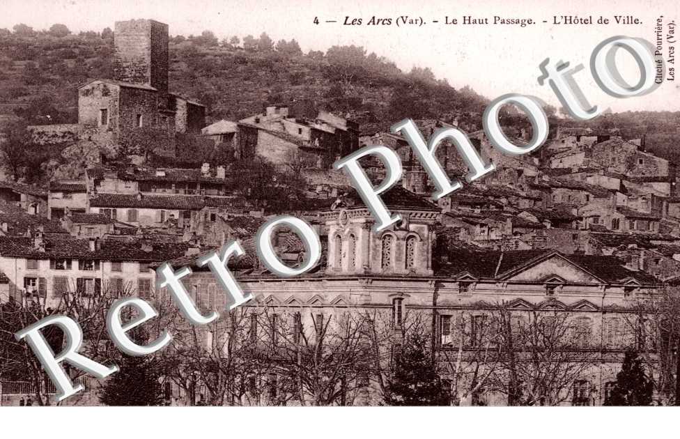 Le Haut Passage l'Hotel de Ville