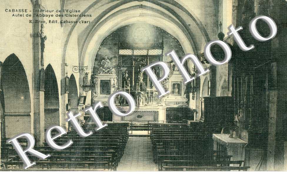 Interieur de l'eglise - autel de l'abbaye des Cisterciens