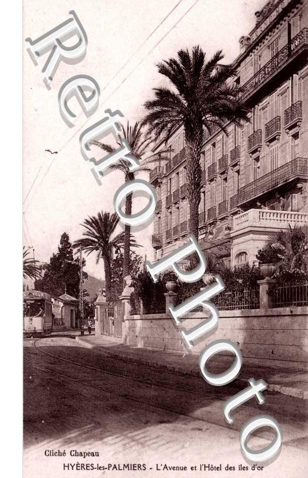 L'Avenue et l'Hotel des Iles d'Or