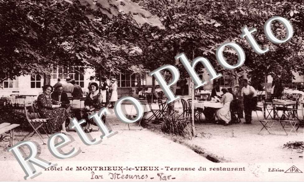 Hotel de Montrieux le Vieux Terrasse du restaurant