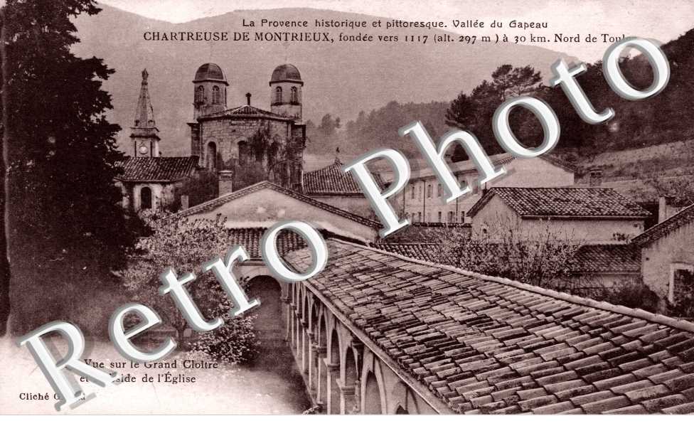 Chartreuse de Montrieux, vue sur le Grand Cloitre et l'Abside de l'Eglise