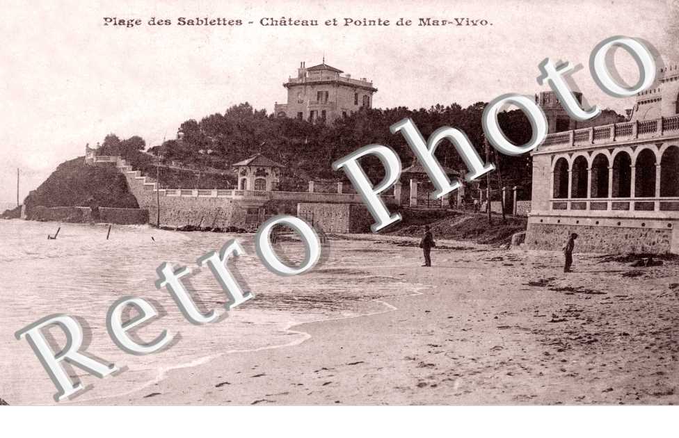Chateau et Pointe de Mar Vivo