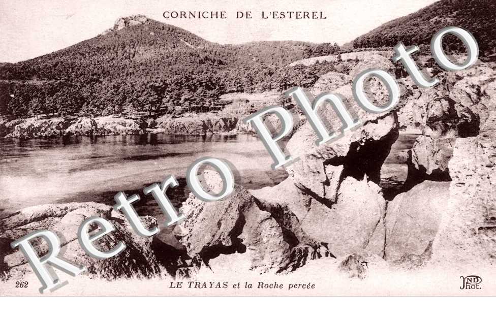La Corniche de l'Esterel, La Roche Trouee