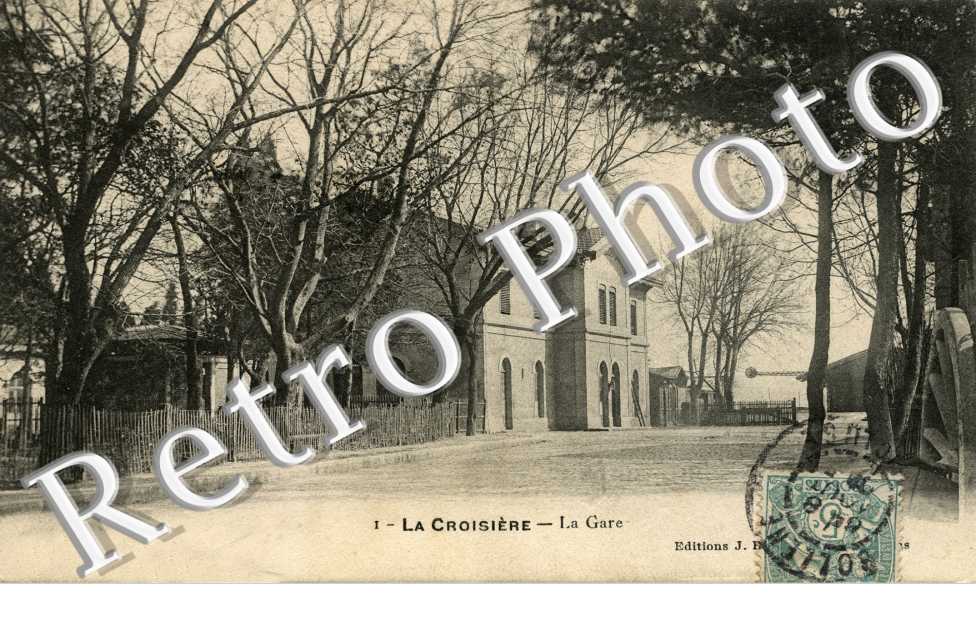 La Croisiere, La Gare