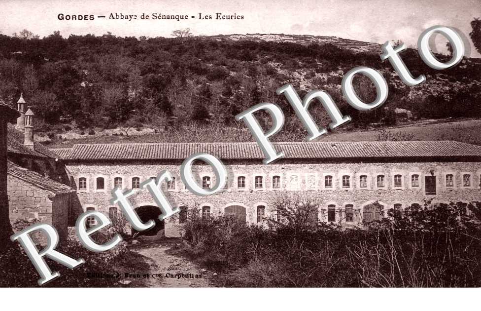 l'Abbaye de Senanque, les Ecuries