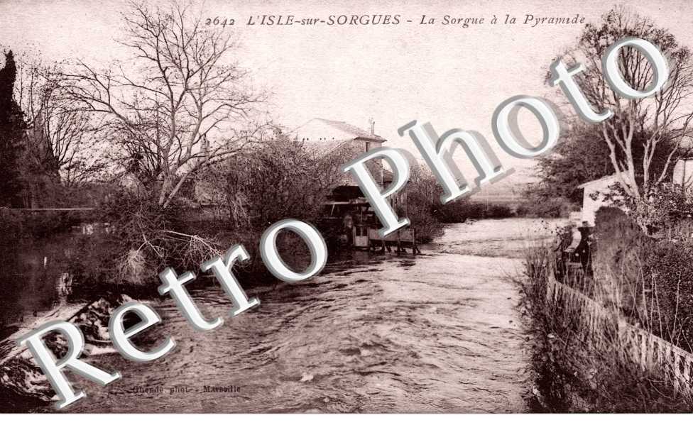 La Sorgue a la Pyramide