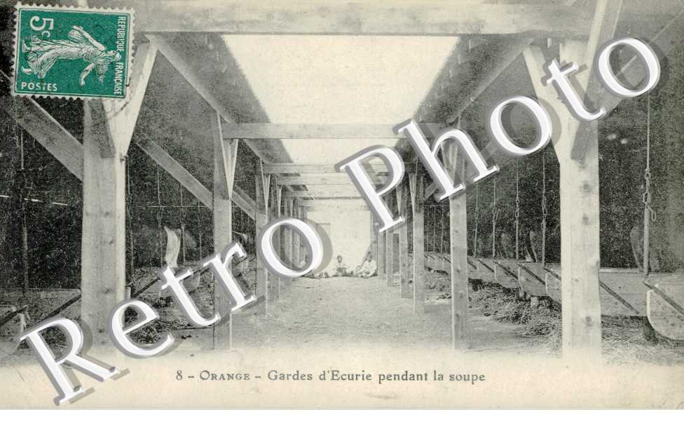 Gardes d'Ecuries pendant la soupe 