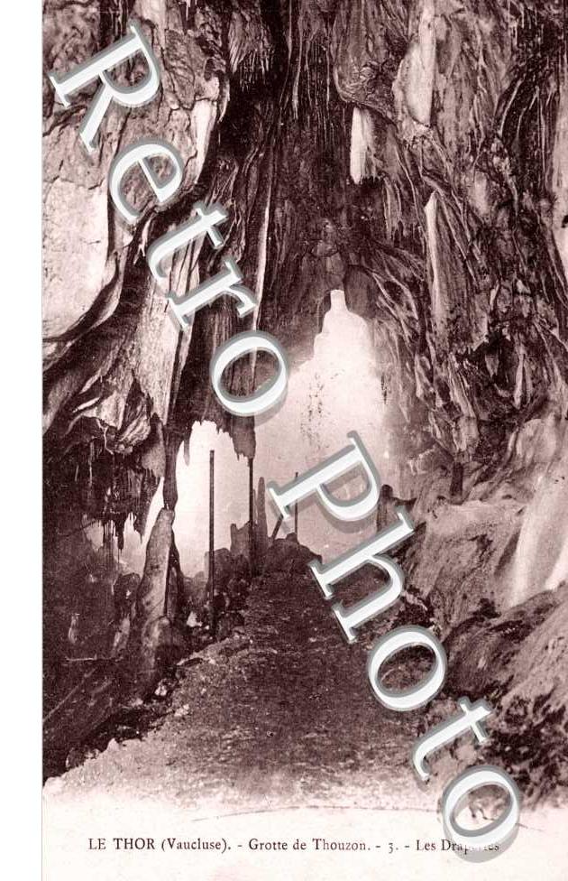 Grotte de Thouzon - les draperies